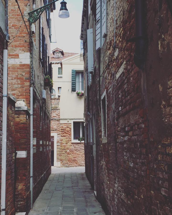 Al Pozzo Di Luce Venezia Suites Exterior photo